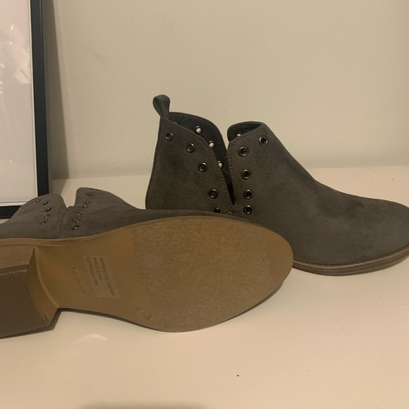 Booties - Picture 3 of 3